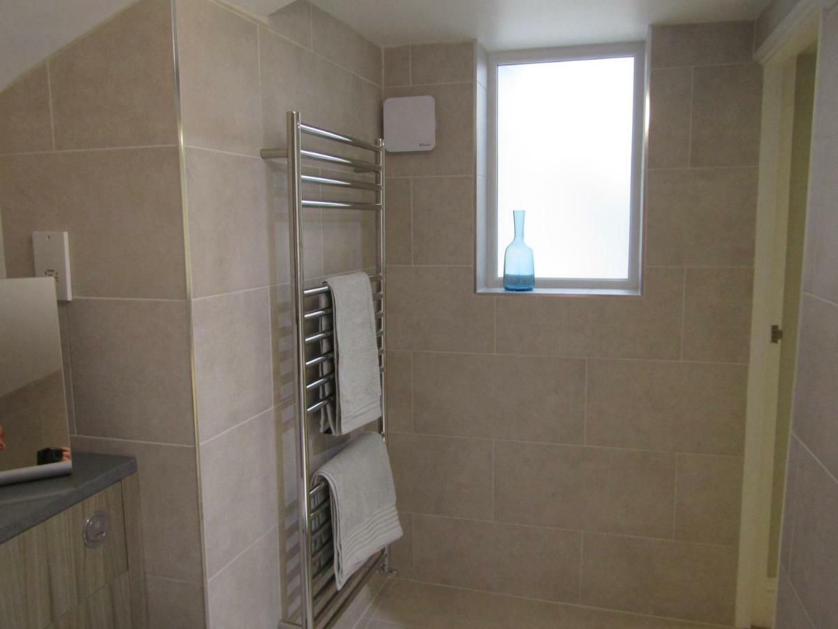 The Apartment, Lower Ground Floor, Clarendon Place 레밍톤 외부 사진