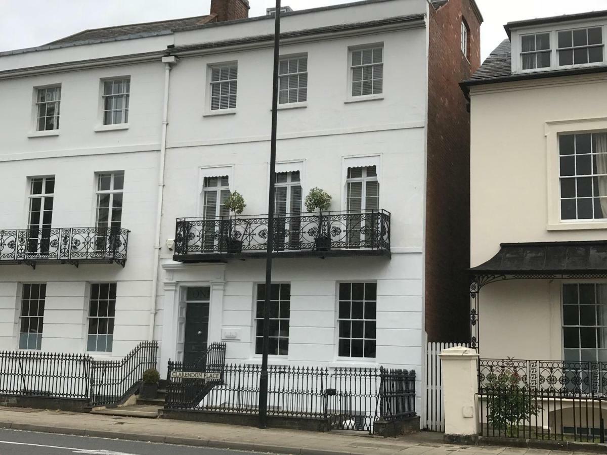 The Apartment, Lower Ground Floor, Clarendon Place 레밍톤 외부 사진